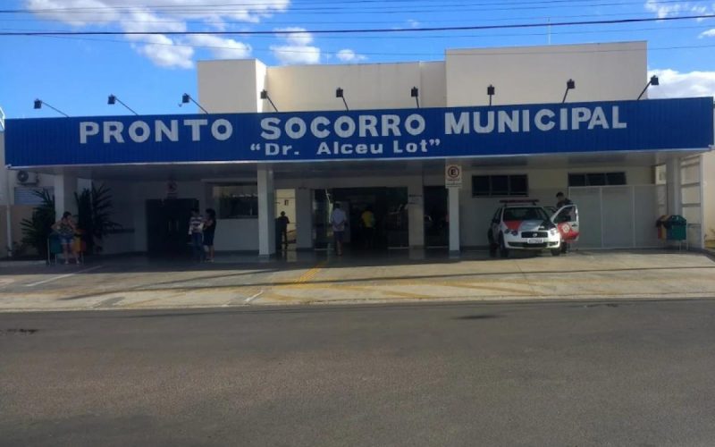 Homem morde policial e ataca familiares durante surto
