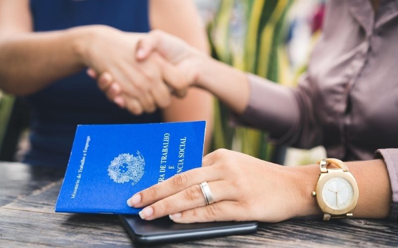 Regra que muda trabalho aos domingos e feriados no comércio entra em vigor daqui a um mês