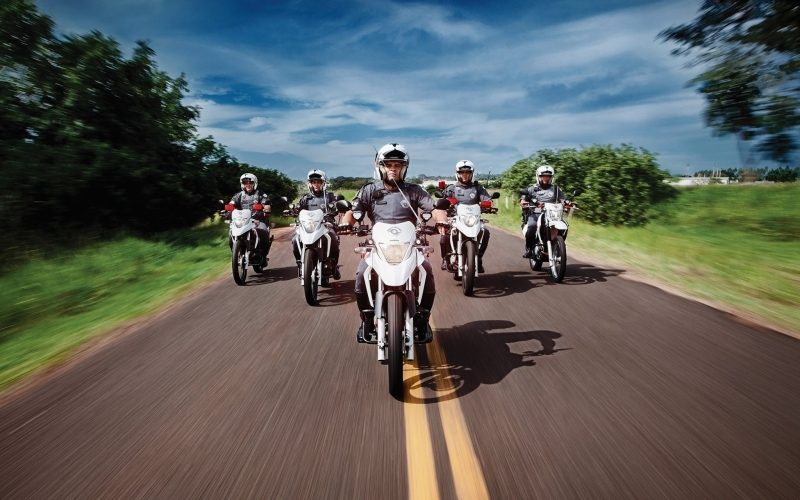 Trânsito mais seguro: 70 motociclistas são multados em 2026 durante operação em Andradina