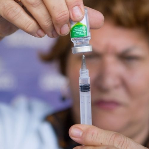 Vacina contra gripe esta disponível para toda a população