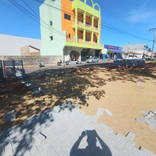 Vandalismo atrasa revitalização da Praça José Vieira em Andradina